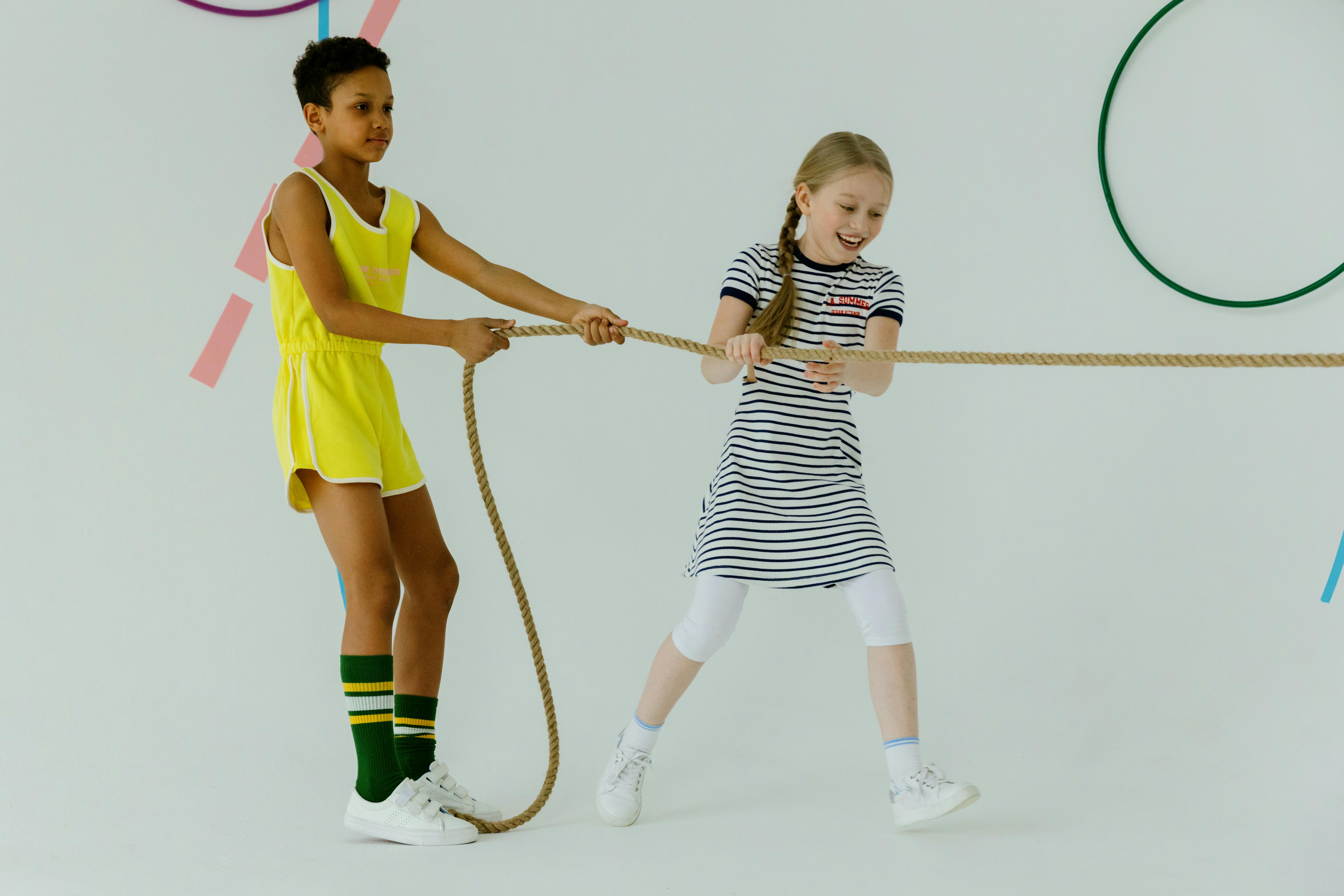 《雪线之上》电影海报